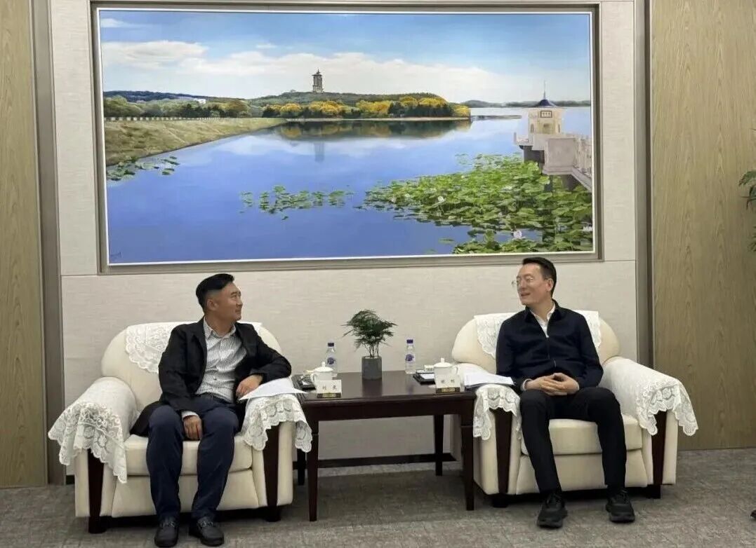 国联股份创始人、董事长刘泉应邀率团赴长春考察，长春市委副书记、市长顾刚亲切会见